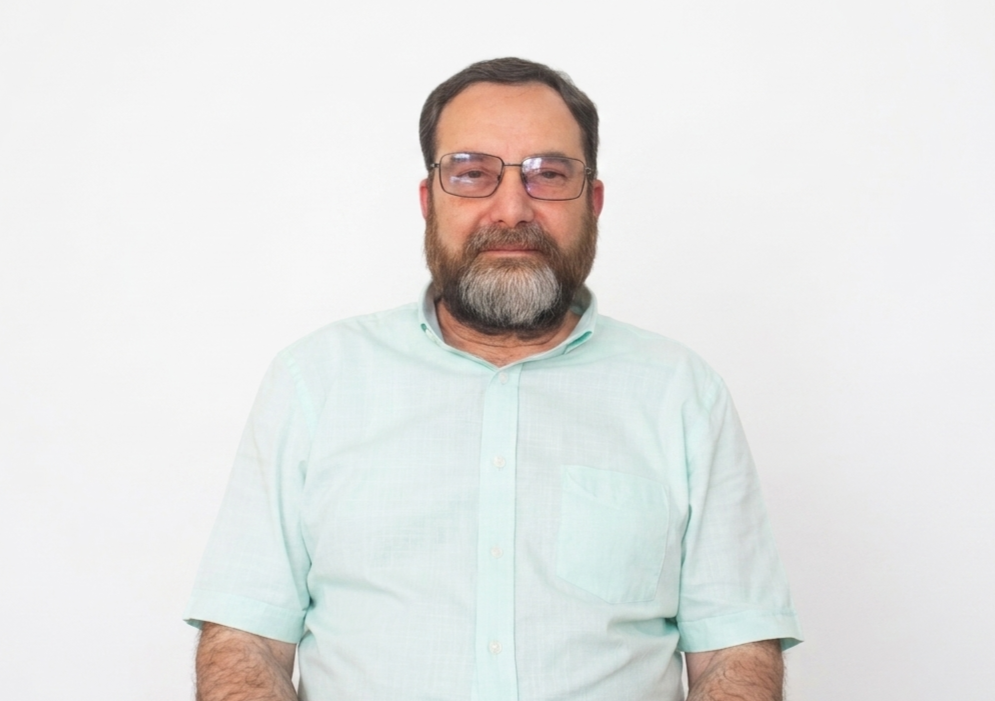 Prof. Dr. Asghar Khan